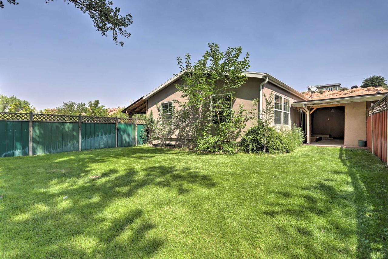 Rustic Retreat Moab Townhome With Grill And Fire Pit Dış mekan fotoğraf