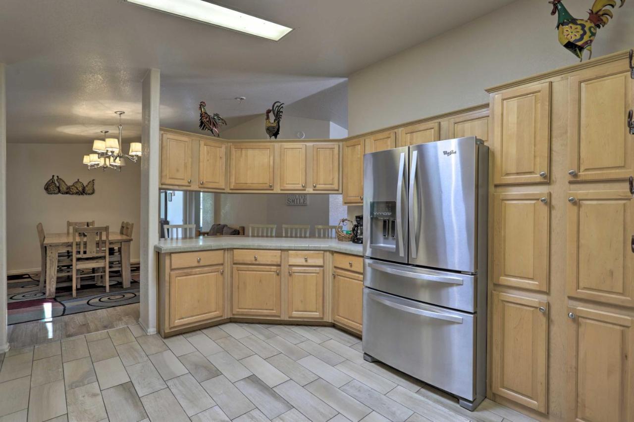 Rustic Retreat Moab Townhome With Grill And Fire Pit Dış mekan fotoğraf